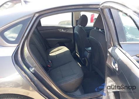 2021 Kia Forte Fe/Lxs из США, поврежденный, VIN 3KPF24AD0ME271991